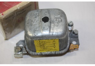 REGULATEUR BOSCH 0190350015 12V...VW 111 à 152 VARIANT KOMBI 1500