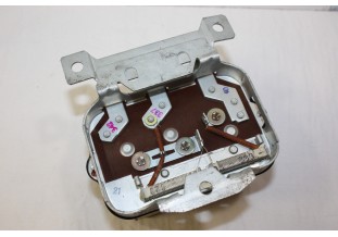 REGULATEUR 6V BOSCH 0190310003 MASSE POSITIVE...FORD USA voir descriptif