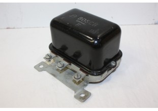 REGULATEUR 6V BOSCH 0190310003 MASSE POSITIVE...FORD USA voir descriptif