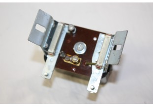 REGULATEUR 14V WEHRLE W457G pour DYNAMOS MARELLI...LANCIA AURELIA serie1 voir descriptif