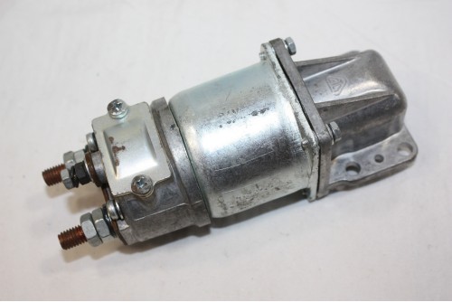 CONTACTEUR 24V GTD N5...CAMIONS TRACTEURS ANCIENS DIVERS voir descriptif