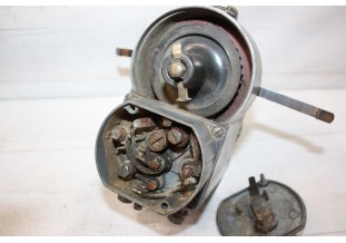 MAGNETO LUCAS 4 CYLINDRES Type P45...AUTOS TRACTEURS ANCIENS 1910/1945 voir descriptif