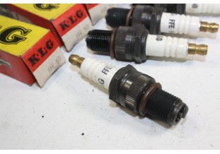 JEU DE 4 BOUGIES KLG FFE 50...MINI COOPER CITROEN SM SIMCA 1000 RALLYE FORD 12M