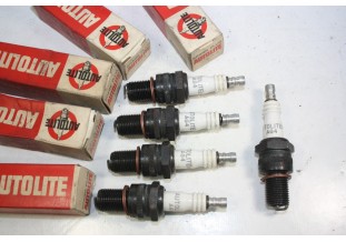 LOT DE 5 BOUGIES AUTOLITE AG4...RENAULT SIMCA ALFA FORD LANCIA BMW HONDA JAGUAR