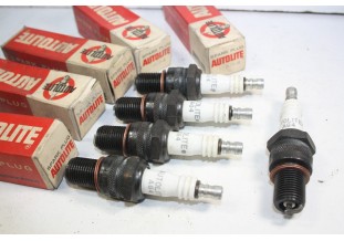 LOT DE 5 BOUGIES AUTOLITE AG4...RENAULT SIMCA ALFA FORD LANCIA BMW HONDA JAGUAR