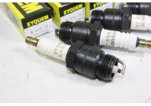 JEU DE 4 BOUGIES EYQUEM K 450 JS...FORD CAPRI AC COBRA MERCURY FORD V8 CAMIONS