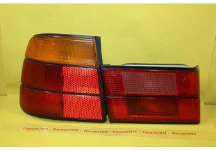 JEUX DE FEUX ARRIERES GAUCHES HELLA 1384009/011...BMW SERIE 5 E34