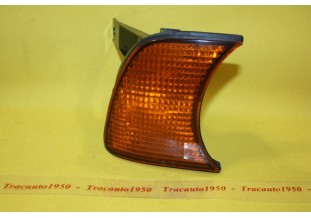 FEU CLIGNOTANT AVANT DROIT HELLA1384034...BMW SERIE 5 E34