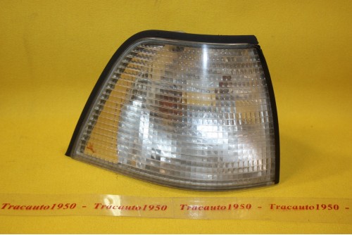 FEU CLIGNOTANT AVANT DROIT SR 155402...BMW SERIE 3 E36