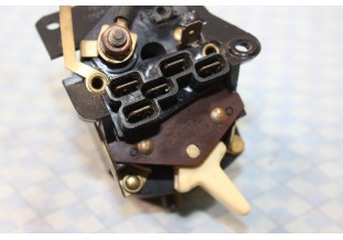 COMMUTATEUR AVERCOR D'ECLAIRAGE KLAXON JAEGER...RENAULR R4 voir descriptif