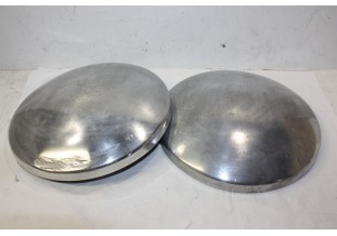 LOT DE 2 ENJOLIVEURS DE ROUE ALU D/240mm...SIMCA FIAT PANHARD  ???