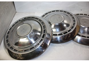 JEU DE 4 ENJOLIVEURS DE ROUE METAL D/275mm...SIMCA ARNDE P60