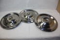 LOT DE 3 ENJOLIVEURS DE ROUE INOX D/235mm...PEUGEOT 304 SERIE 2