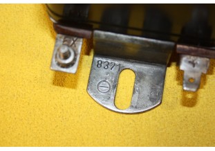REGULATEUR 12V DUCELLIER 8371 pour ALTERNATEURS...AUTOS DIVERS voir descriptif