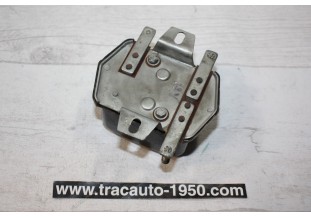 REGULATEUR 12V SNA ED2 S26P POUR DYNAMOS...PANHARD PEUGEOT HOTCHKISS RENAULT voir descriptif