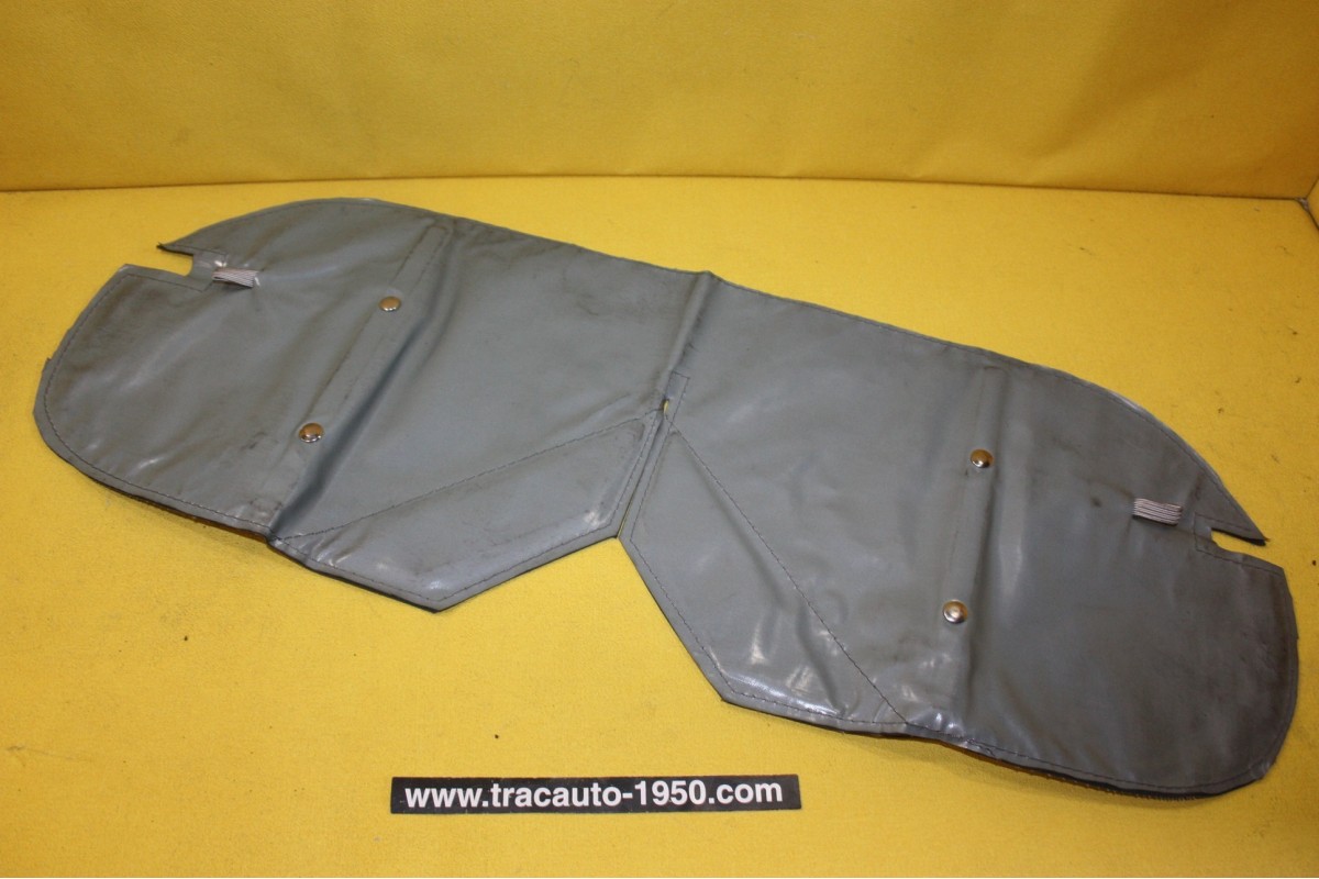 COUVRE CALANDRE FERLOR...CITROEN AMI 6