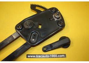 MECANISME DE LEVE GACE DE PORTE + MANIVELLE TALBOT 00561830...ALPINE TALBOT SOLARA ???