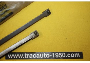 JEU DE 2 CLIQUETS DE FREIN RENAULT 08 23 926 500...R8 R10