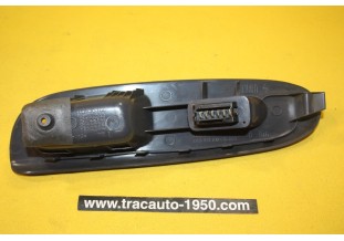 CONSOLE DE COMMANDE DE LEVE VTRE PASSAGER FIBRIT 408...RENAULT CLIO TWINGO ???