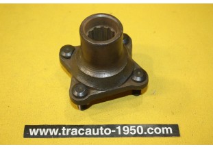 TETE DE CARDAN DE BOITE DE VITESSE 82 X 72nn...AUTOS DIVERS