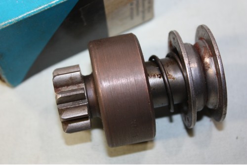 LANCEUR BENDIX 277773 pour DEMARREUR PARIS RHONE D8E 21...SIMCA VEDETTE  DIVERS