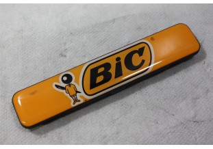 ECUSSON LOGO MONOGRAMME BIC 110X22mm...CITROEN SAXO