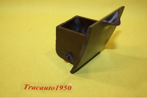 CENDRIER DE TABLEAU DE BORD...SIMCA ARONDE