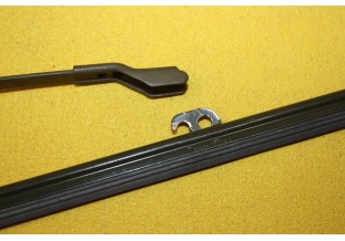 BRAS + BALAIS D'ESSUIE-GLACE SEV MARCHAL L/200mm...AUTOS ANCIENNES DIVERS