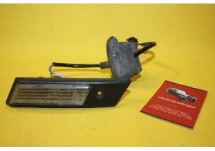 FEU D'AILE DROIT TYC 18.5007 3166...BMW E34 E36