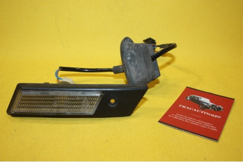 FEU D'AILE DROIT TYC 18.5007 3166...BMW E34 E36