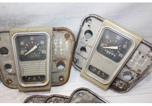 LOT DE COMPTEURS 6V OS/VEGLIA  POUR PIECES...CITROEN 2CV AZ 1958/1970