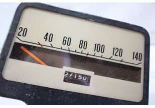 COMPTEUR DE VITESSE ET KM 12V VEGLIA 140km/h...CITROEN AMI 8