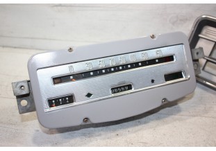 COMBINE BLOC COMPTEUR 12V JAEGER 150km/h...RENAULT R10 R8 voir descriptif