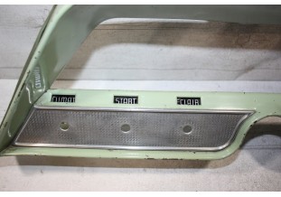 ENTOURAGE DE TABLEAU DE BORD JAEGER...SIMCA ARIANE 4