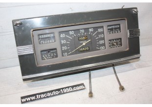 TABLEAU DE BORD JAEGER 130km/h...PEUGEOT 203 premiers modèles