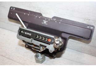 COMPTEUR DE VITESSE ET KM ED VEGLIA 170km/h...PEUGEOT 404 1960/66