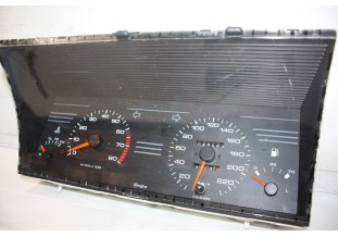COMBINE BLOC COMPTEUR 12V VEGLIA 09032649904 220km/h...PEUGEOT 405 phase 1 Essence