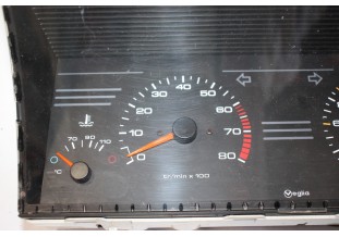 COMBINE BLOC COMPTEUR 12V VEGLIA 09032649904 220km/h...PEUGEOT 405 phase 1 Essence