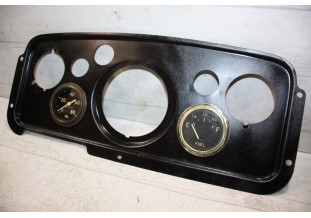 PLANCHE DE BORD AVEC 2 MANOS...CAMIONS MILITAIRES JEEP US ???