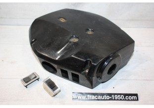 HABILLAGE PLASTIQUE DE VOLANT + INTERRUPTEUR...CITROEN AMI 6/8 ??