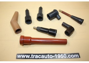 LOT D'EMBOUTS DE BOUGIES...AUTOS MOTOS DIVERS