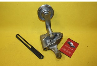 POULIE TENDEUR DE VENTILATEUR AVEC SUPPORT RENAULT 4282244...RENAULT 4CV DAUPHINE ???