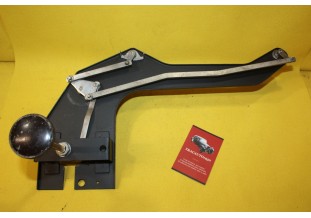 TRINGLERIE DE MECANISME D'ESSUIE-GLACE...AUOS CAMIONS ANCIENS