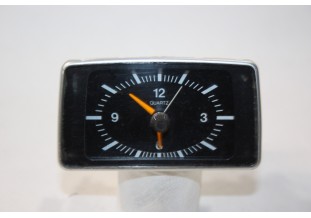 MONTRE DE BORD VDO QUARTZ 12V...FORD FIESTA ESCORT