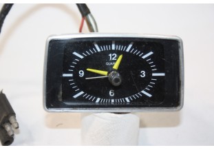 MONTRE DE BORD VDO QUARTZ 12V...FORD FIESTA ESCORT