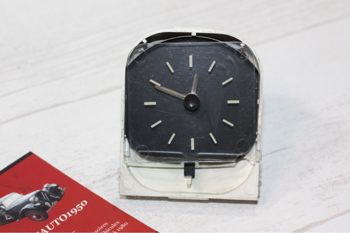 MONTRE DE BORD VDO 370218094/001 12V...OPEL VECTRA