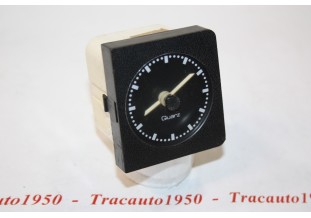 MONTRE DE BORD VDO QUARTZ 12V...OPEL ASCONA
