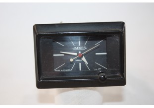 MONTRE DE BORD JAEGER TRANSISTOR 12V...AUTOS DIVERS