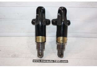 PAIRE D'AMORTISSEURS DE PARE CHOC AVANT J.M. 1450...AUTOS AVANT GUERRE