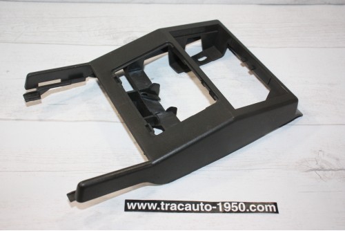 CONSOLE CENTRALE DE BORD BOURBON 5071...RENAULT CLIO BACCARA